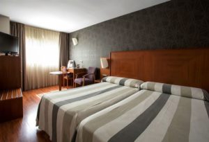 hotel nuevo torreluz almeria