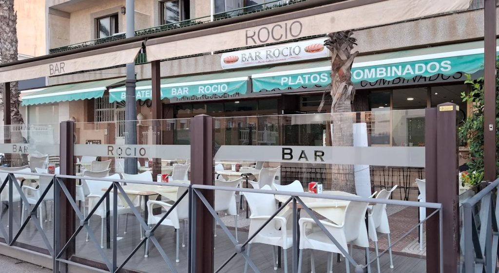 entrada bar rocio roquetas